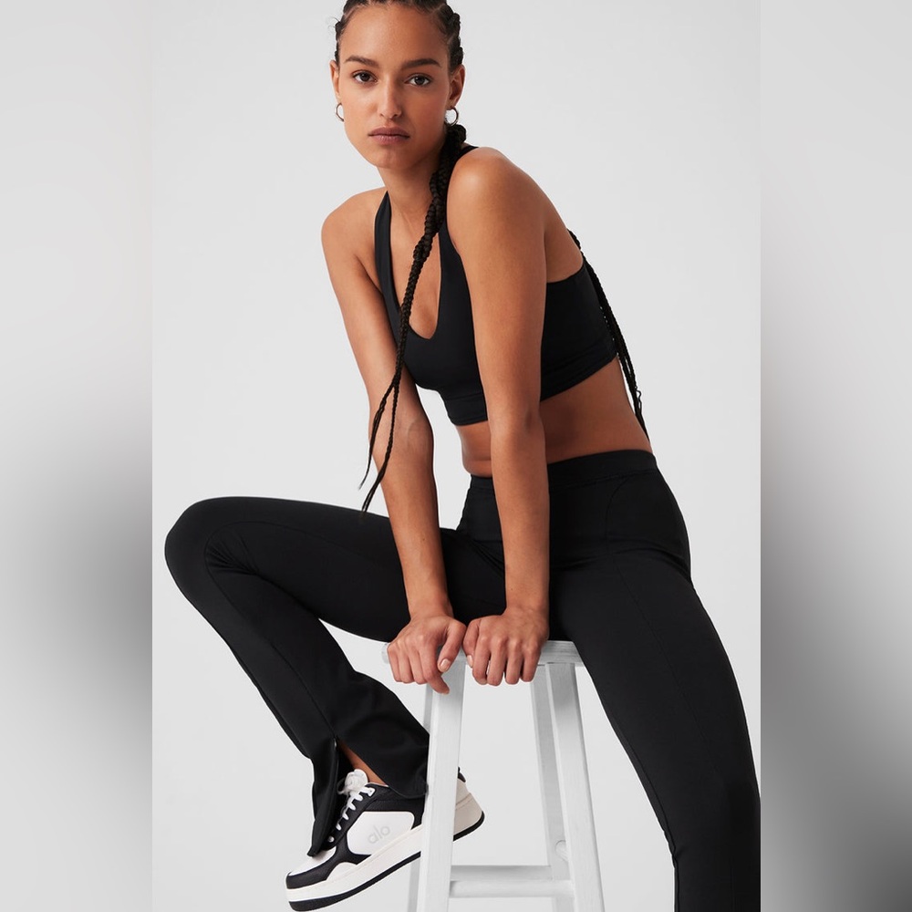 ALO High Waist Zip It Flair EUC Black - Picture 11 of 16